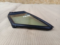 Форточка двери Toyota Corolla E210 MZEH12, NRE210, ZWE211 2020 Перед. Прав.