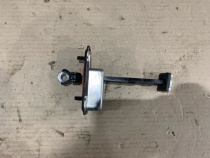 Ограничитель двери Kia Sportage QL 2015-2021 Задн. Лев.