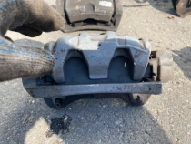 Суппорт тормозной Honda CRV 5 RW 2016-2024 Перед. Прав.