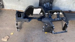 Торпедо Infiniti Q50 V37 2013-н.в.  