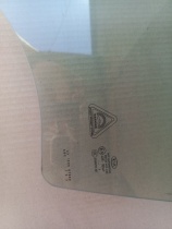 Стекло двери Kia Sportage QL 2015-2021 Перед. Лев.