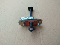 Ограничитель двери Kia Sportage QL 2015-2021 Задн. Лев.