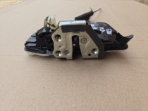 Замок боковой двери Toyota Corolla E210 MZEH12, NRE210, ZWE211 2018-2023 Перед. Лев.