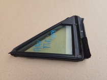 Форточка двери Toyota RAV4 50 XA50 2018-2023 Перед. Прав.