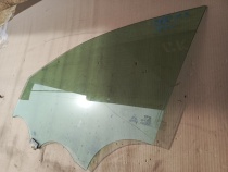 Стекло двери Kia Sorento Prime UM 2014-2020 Перед. Лев.