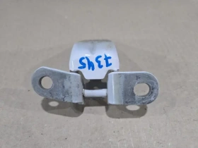 Петля двери нижняя Kia Stinger J5 2017- Перед. Прав.