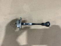 Ограничитель двери Nissan X-TRAIL T32 2013-2022 Перед. Прав.