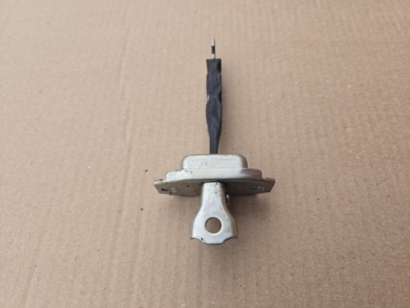 Ограничитель двери Mitsubishi Outlander 3 GF 2012-2022 Перед. Прав.