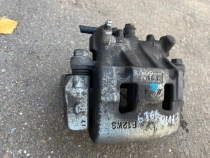 Суппорт тормозной Mitsubishi Outlander 3 GF 2012-2023 Перед. Лев.