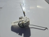 Замок двери Mitsubishi Outlander 3 GF 2012-2021 Перед. Лев.