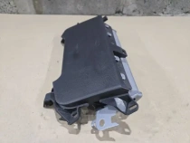 Подушка безопасности в колени Toyota Corolla E210 E210 2018-  