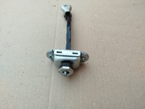 Ограничитель двери Toyota C-HR MAXH10, NGX10,50, ZGX10 2019 Перед. Лев.