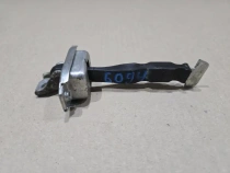 Ограничитель двери Mitsubishi Outlander 3 GF 2012-2022 Перед. Лев.