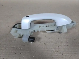 Ручка двери Kia Stinger J5 2017- Перед. Лев.