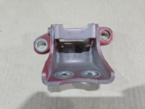 Петля двери нижняя Honda CRV 5 RW 2016- Перед. Прав.