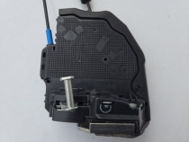 Замок боковой двери Toyota Corolla E210 MZEH12, NRE210, ZWE211 2018-2023 Задн. Лев.