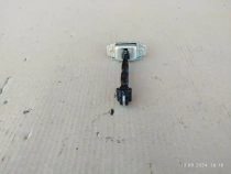 Ограничитель двери Mitsubishi Outlander 3 GF 2012-2023 Перед. Лев.