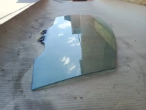 Стекло двери Toyota Corolla E210 MZEH12, NRE210, ZWE211 2020 Перед. Прав.