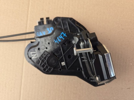 Замок боковой двери Toyota RAV4 50 XA50 2018-2023 Задн. Прав.