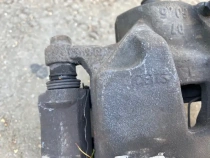 Суппорт тормозной Hyundai Tucson TL 2015-2021 Перед. Лев.