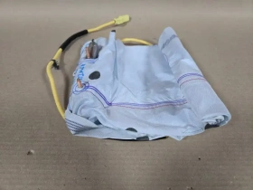 Подушка безопасности в сиденье Kia Stinger J5 2017- Перед. Лев.