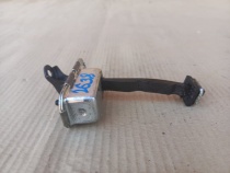 Ограничитель двери Hyundai Tucson TL 2015-2021 Задн. Лев.