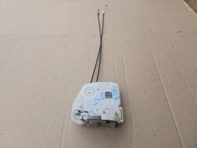 Замок двери Mitsubishi Outlander 3 GF 2012-2022 Задн. Лев.