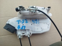 Замок боковой двери Nissan X-TRAIL T32 2013-2022 Задн. Прав.