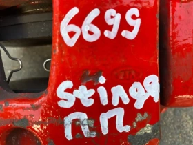 Суппорт тормозной Kia Stinger J5 2017- Перед. 