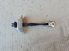 Ограничитель двери Mitsubishi Outlander 3 GF 2012-2023 Перед. Лев.