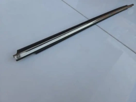 Бархотка двери Mitsubishi Outlander 3 GF 2012-2021 Перед. Лев.