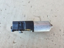 Мотор люка Hyundai Santa Fe 4 TM 2018-2023  