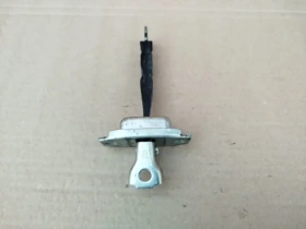 Ограничитель двери Mitsubishi Outlander 3 GF 2012-2021 Задн. Лев.