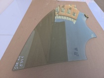 Стекло двери Kia Sorento Prime UM 2014-2020 Перед. Прав.