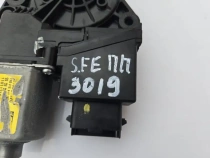 Мотор стеклоподъемника Hyundai Santa Fe 4 TM 2018-2023 Перед. Прав.