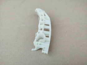 Кронштейн крыла Mitsubishi Outlander 3 GF 2012-2021 Перед. Лев.