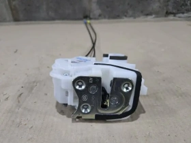 Замок двери Mitsubishi Outlander 3 GF 2012-2022 Задн. Прав.