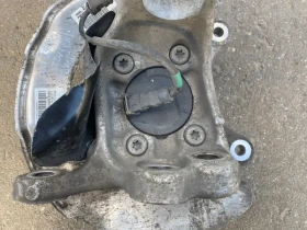 Кулак поворотный Kia Stinger J5 2017- Перед. Прав.