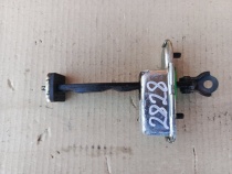 Ограничитель двери Hyundai Tucson TL 2015-2021 Задн. Прав.