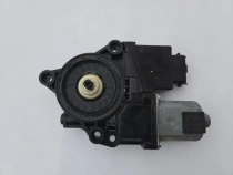 Мотор стеклоподъемника Kia Sorento Prime UM 2014-2020 Перед. Лев.