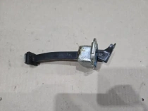 Ограничитель двери Hyundai Tucson TL 2015-2021 Задн. Лев.