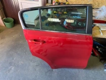 Дверь Kia Sportage QL 2015-2021 Задн. Прав.