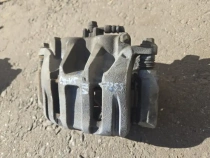 Суппорт тормозной Honda CRV 5 RW 2016- Перед. Лев.