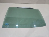 Стекло двери Toyota Camry 70 XV70 2017-2023 Задн. Прав.
