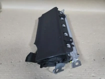 Подушка безопасности в колени Lexus UX MZAA10L MZAH10L 2018-  