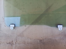 Стекло двери Infiniti Q50 V37 2013-2023 Задн. Прав.