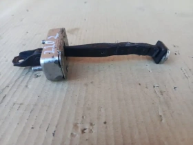 Ограничитель двери Infiniti Q50 V37 2013-2023 Задн. Прав.