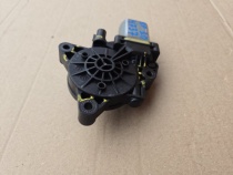 Мотор стеклоподъемника Kia Sportage QL 2015-2021 Задн. Прав.