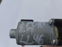 Мотор стеклоподъемника Kia Sportage QL 2015-2021 Задн. Прав.