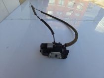 Замок боковой двери Infiniti Q50 V37 2017-2023 Задн. Лев.